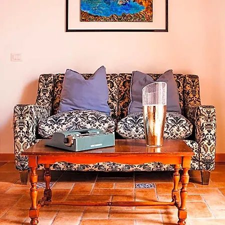 Bobo's House Oda ve Kahvaltı 3*