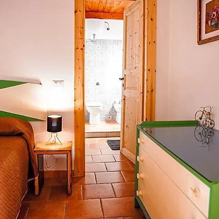 Bobo's House Calasetta